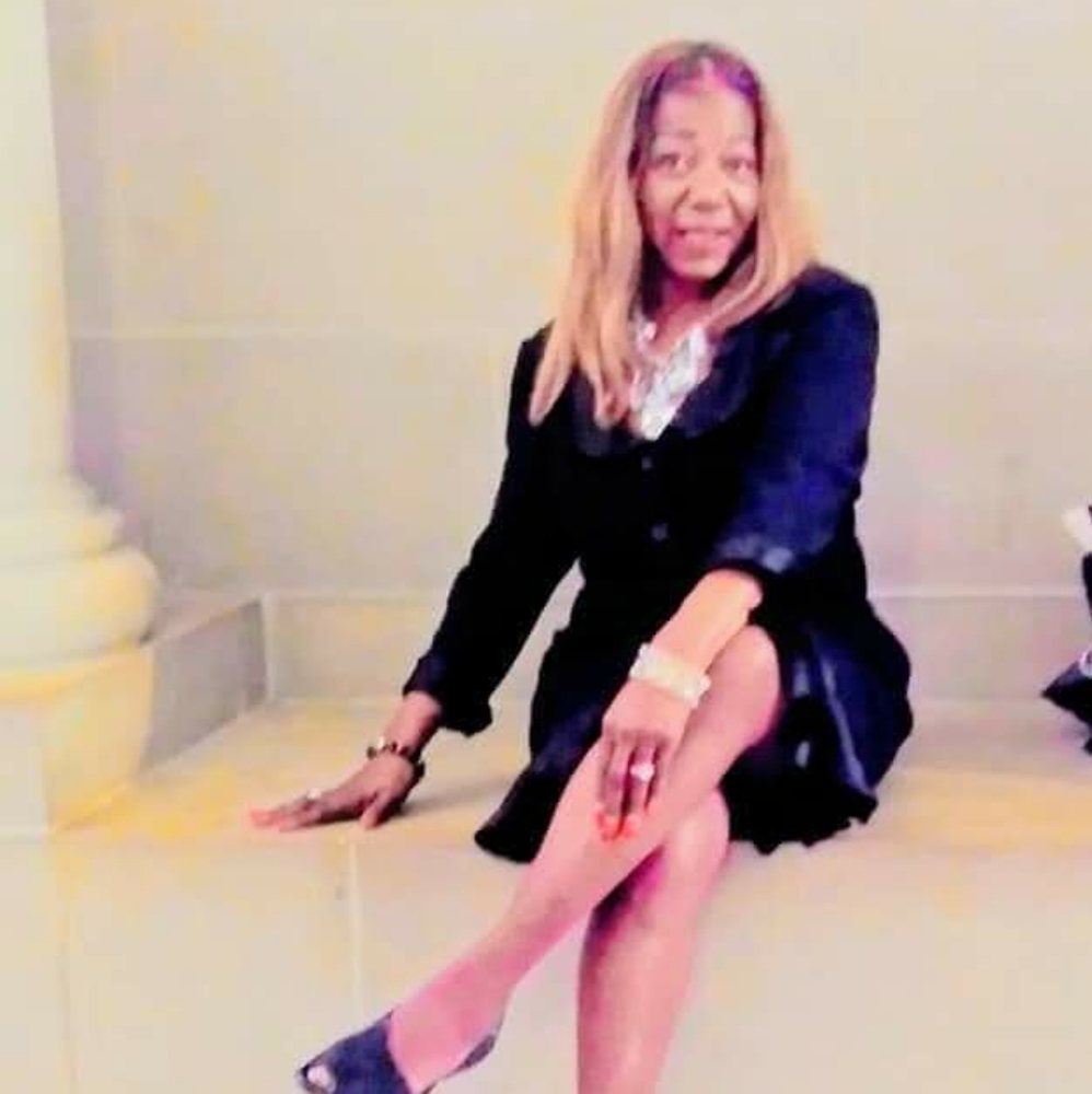 Meet your Posher, Angela